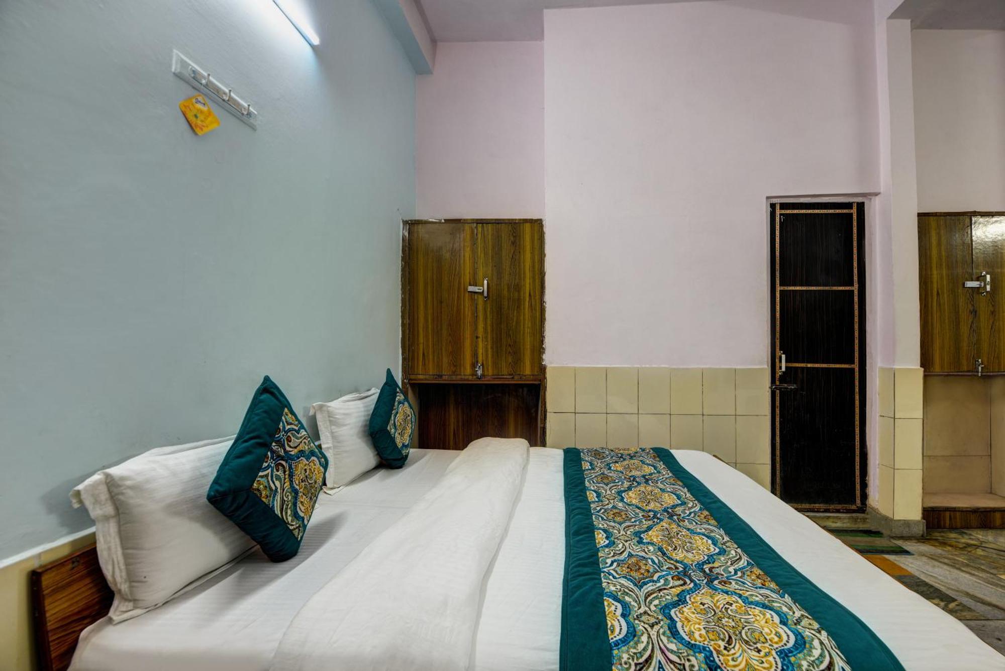 Hotel Bawa 2*