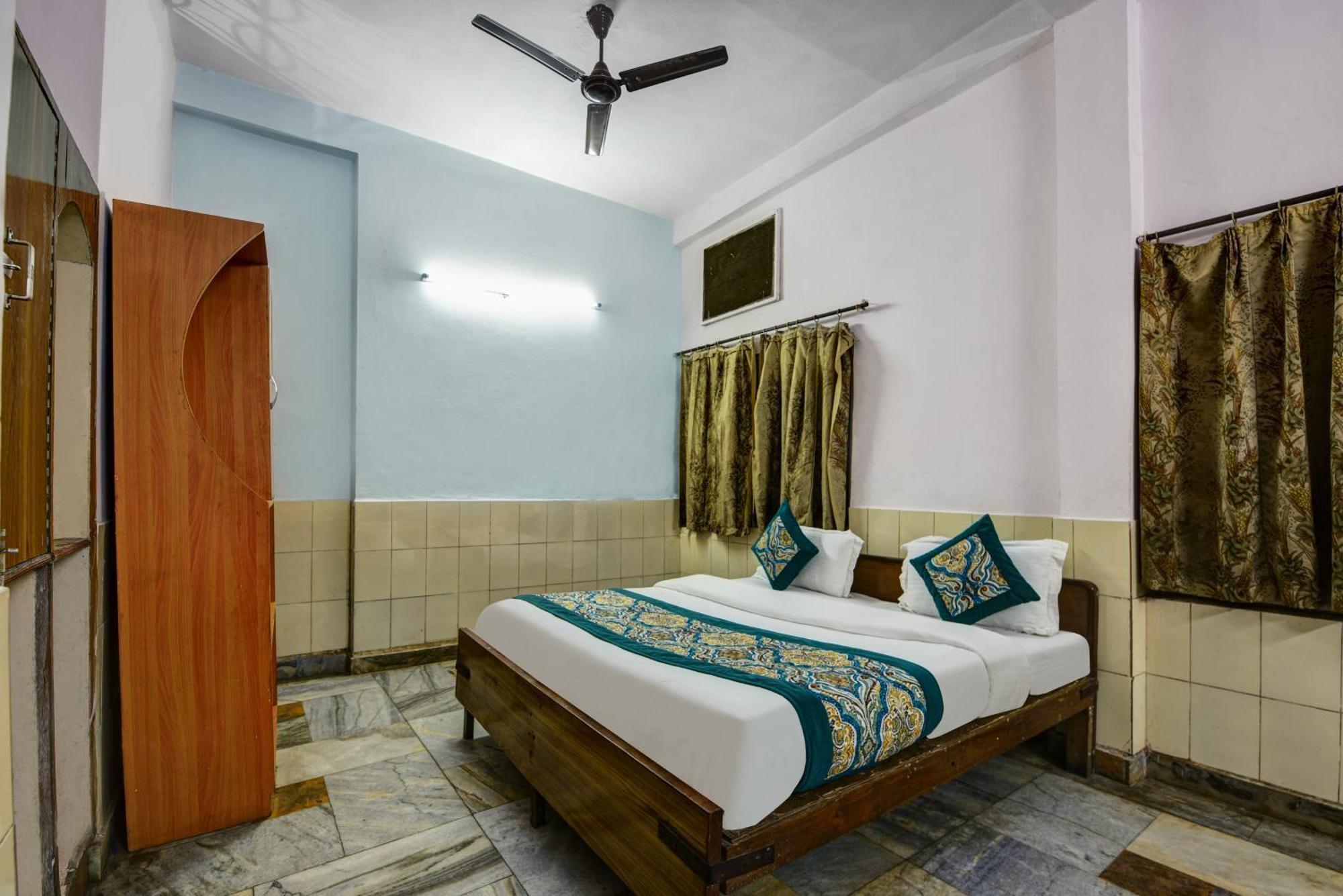 Bawa Hotel